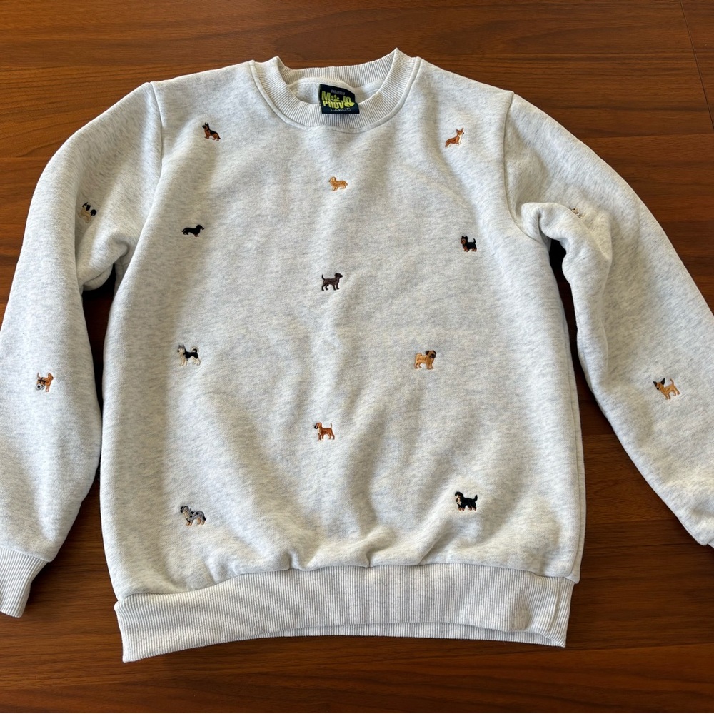 Kid’s embroidered dog sweater